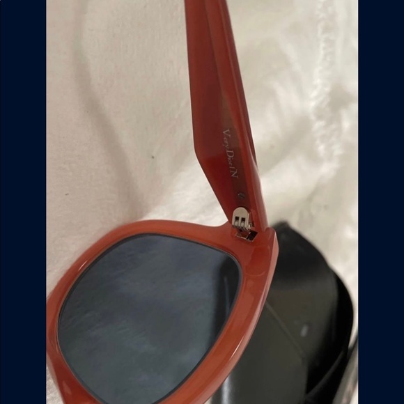 Christian Dior Red sunglasses - Picture 3 of 7